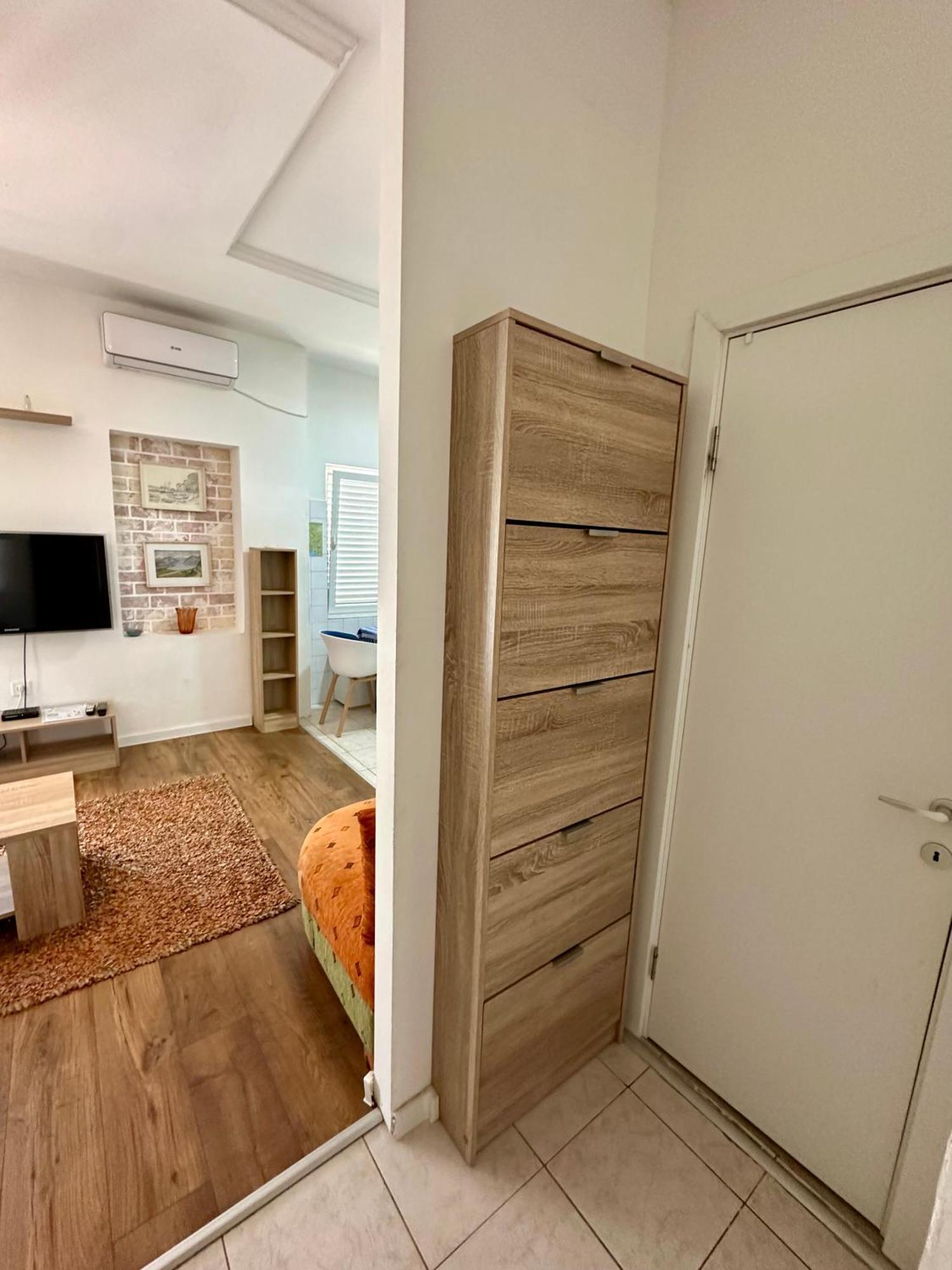 Villa Nela Tivat Eksteriør billede